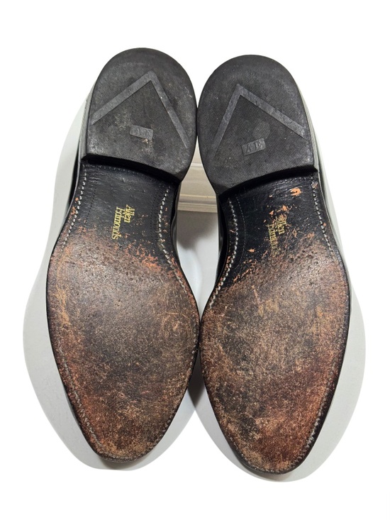 Allen Edmonds \